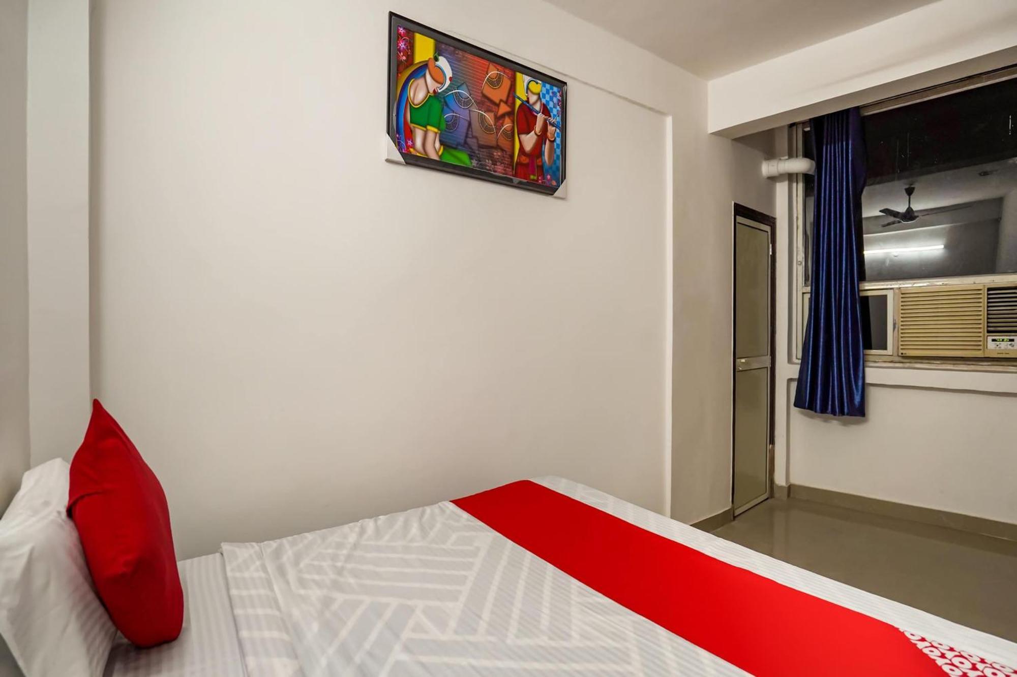 Hotel O Pubg Residency Nuova Delhi Esterno foto